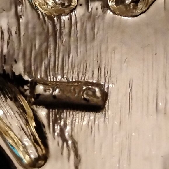 Gold Cat Figure Hanging On A Tree Branch Brooch With A Code (PLVQ?) - Picture 5 of 7